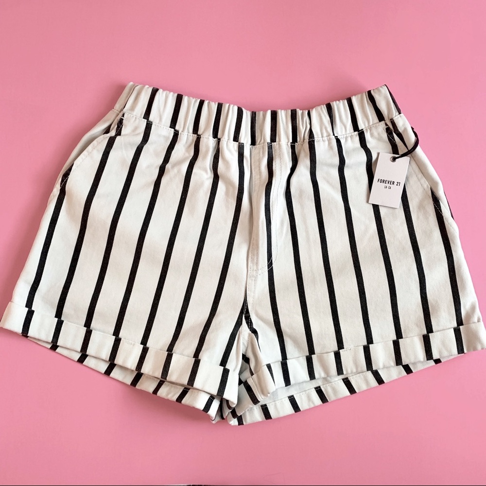 Forever21 elastic waistband striped shorts